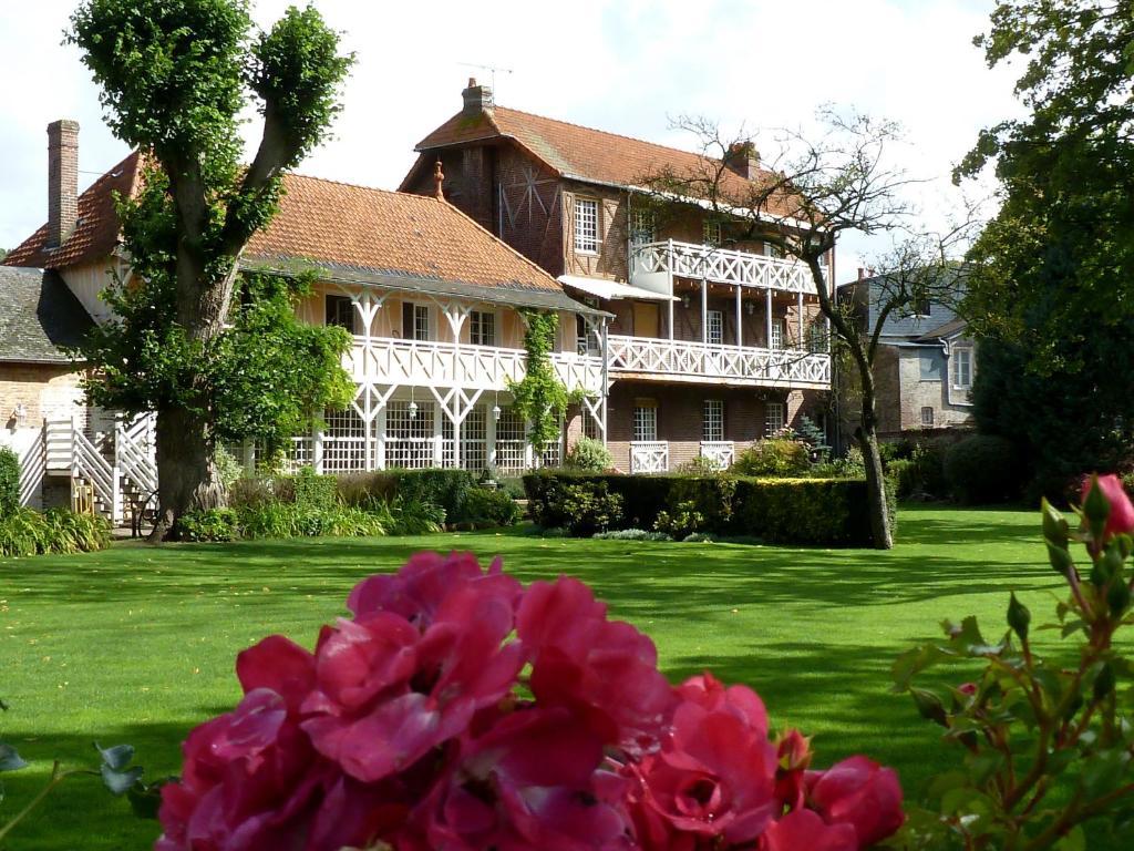 Отель Auberge Du Clos Normand Martin-Eglise Экстерьер фото